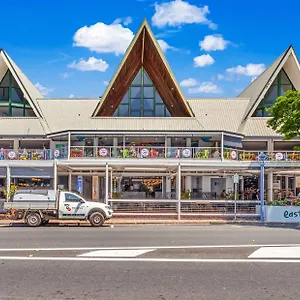 https://beach-plaza-accommodation.queenslandhotels.net