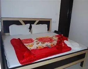 https://kashvi.hotelsdelhi.org